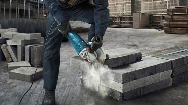 Bosch Angle Grinder GWS 24-230 Professional Large - 06018C30K0