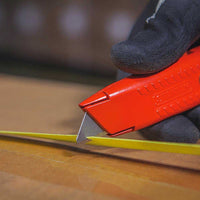 Stanley Spring Loaded Retractable Red Safety Knife | 0-10-189 - image 1