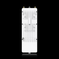 Ubiquiti UISP Wave MLO5: 5GHz Multi-Link Wireless Radio with PoE - High Performance Point-to-Point (PtP) / PtMP Solution