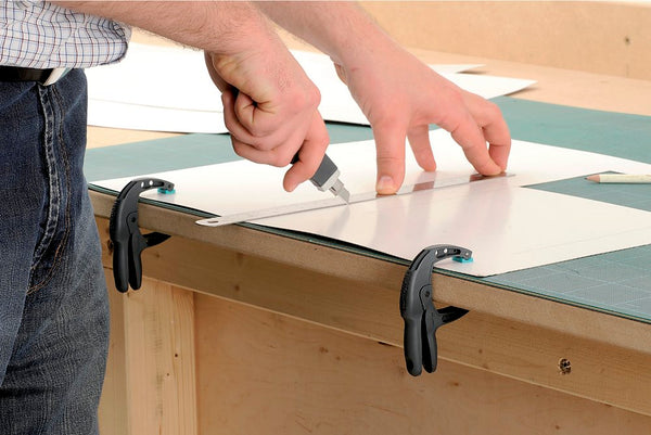 WOLFCRAFT Clamp Cutting Cardboard: FZH Spring Clamp at chavda.com for crafting, DIY projects.