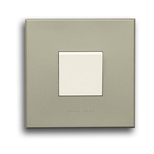Major Tech 45A Triple Pole Isolator WT/TI (100mmx100mm) 3V145TWT