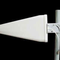 11dBi SISO LTE/3G/GSM External Yagi Antenna - N(F) Freq. Range 698-960/1710-2700 MHz