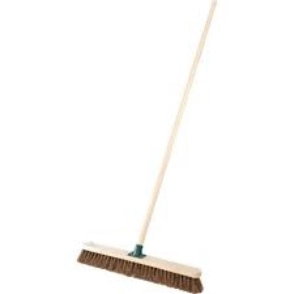 Cotswold 24" STIFF BASSINE BROOM C/W 60"WOODEN HANDLE