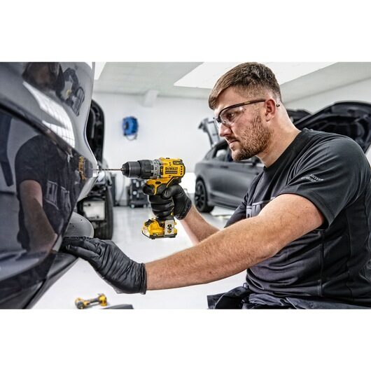 Dewalt 12V XR Brushless Sub-Compact Hammer Drill Driver - 2 X 2Ah - DCD706D2-QW