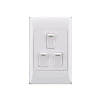 Switch E/Mate 3 L 2 X4 White Es015
