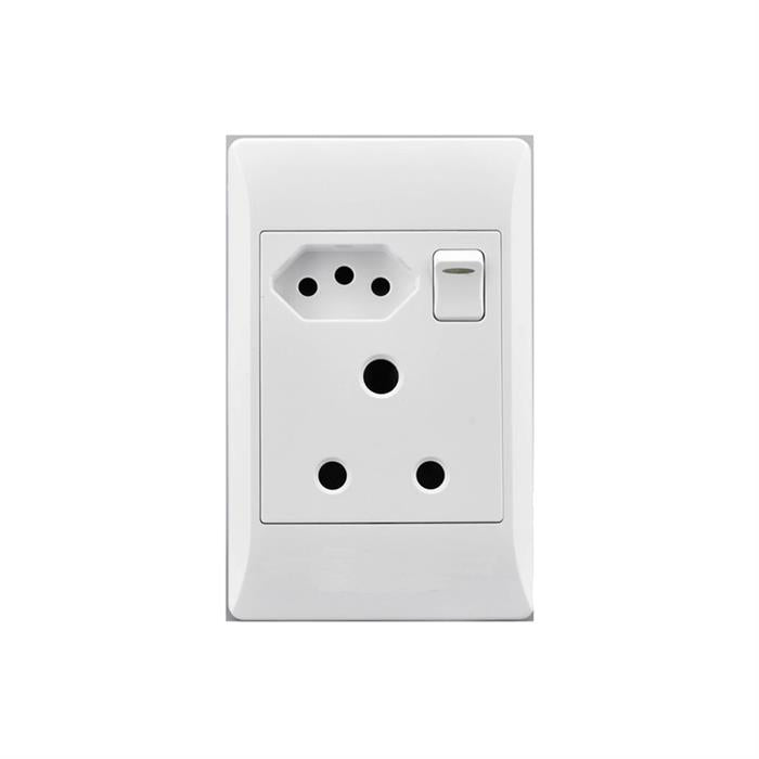 Socket E/Mate 2 X4 16 A+Euro White Es034