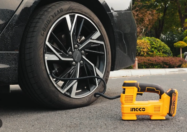 INGCO 20V Portable Air Compressor Inflating Car Tire - Model CACLI2012