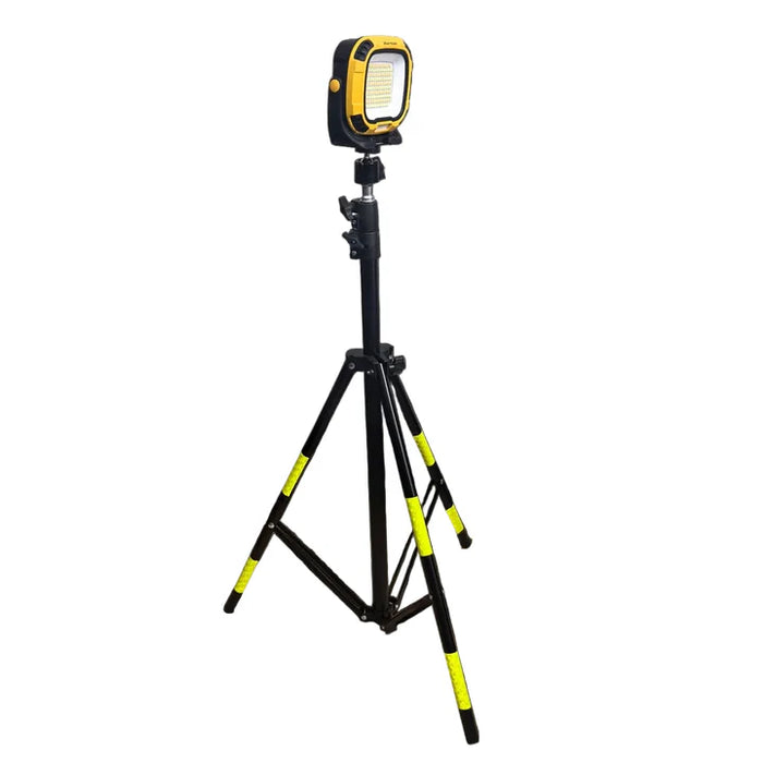 LED Worklight - 4000 Lumen, Warm to Cool White Adjustable, 16 Modes, Red light, Rechargeable USB type C, 6000mAH powerbank, Carabiner, Magnetic, Aluminium Tripod, Adjustable Height: 70 - 220CM, Swivel