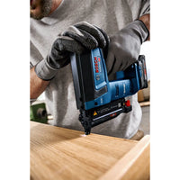 Bosch GNH 18V-35 Electric Stapler - 0601482700