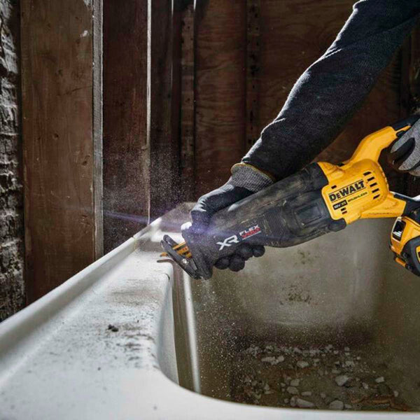 DeWalt 18V Flexvolt Advantage Recip Saw - DCS386NT-XJ