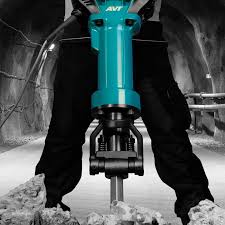 Makita | Hex Shank 28.6Mm Breaker 72.8 Joule 2000W - HM1812