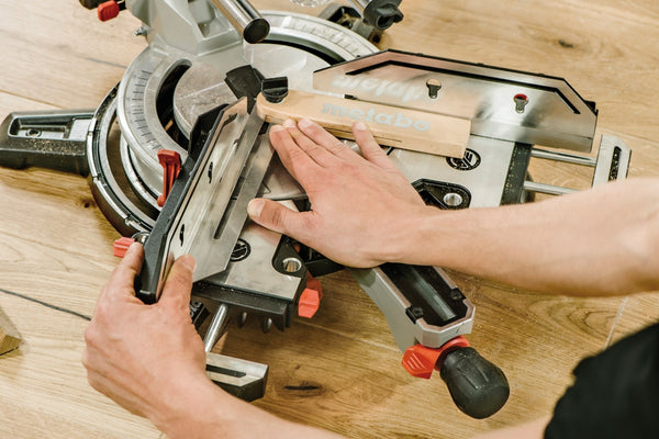 Metabo Mitre Saw 1500W 216X30Mm Kgsv 72 Xact Sym -