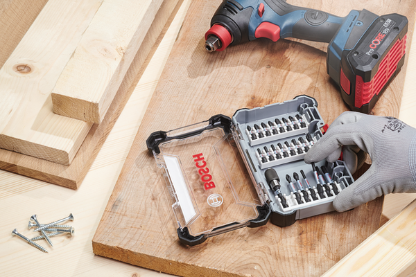 Bosch Impact Control PZ2 Bits Set: Power Tool Accessories for Impact Drivers & Screw Driving.