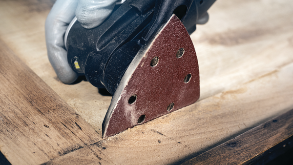 Bosch Sanding Sheet F460 G80: Sanding Wood with Power Sander. Woodworking, Detail Sanding.