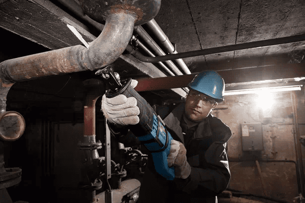 Bosch GSA 1300 PCE Reciprocating Saw: Cutting Pipe - Buy at Chavda.com!