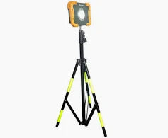 LED 10W Worklight 800Lm, Rechargeable via USB, Powerbank  cable incl. Rubberised, Magnetic bracket & mini Tripod,  with Aluminium
Telescopic Tripod, Swivel Socket